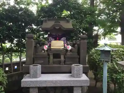 待乳山聖天(本龍院)の末社・摂社