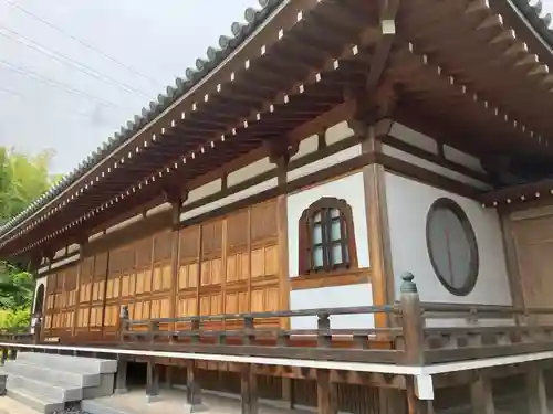 東林寺の本殿