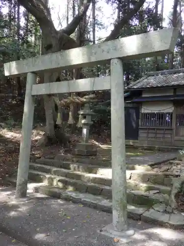 日吉神社の鳥居