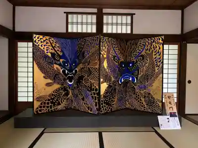 西来院の{uncategorized: "未分類", other: "その他", undefined: "問題あり", building: "その他建物", grave: "お墓", sacred_gate: "鳥居", guardian: "狛犬", statue: "像", buddha: "仏像", history: "歴史", nature: "自然", garden: "庭園", animal: "動物", pagoda: "塔", temizu: "手水舎", mountain_gate: "山門・神門", sanctuary: "本殿・本堂", subordinate: "末社・摂社", art: "芸術", scenery: "景色", jizo: "地蔵", ema: "絵馬", goshuin: "御朱印", omikuji: "おみくじ", items: "授与品その他", amulet: "お守り", goshuincho: "御朱印帳", eats: "食事", festival: "お祭り", votive_dance: "神楽", shichigosan: "七五三参", wedding: "結婚式", experience: "体験その他", initially: "初詣", around: "周辺", anti_infection: "感染症対策"}