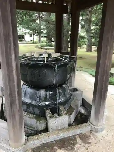 三寳寺の手水