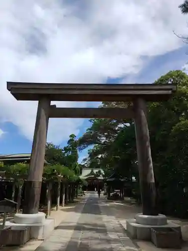 越ヶ谷久伊豆神社の鳥居