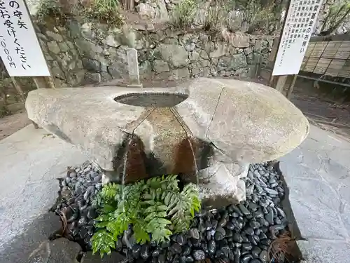 高倉神社の手水舎
