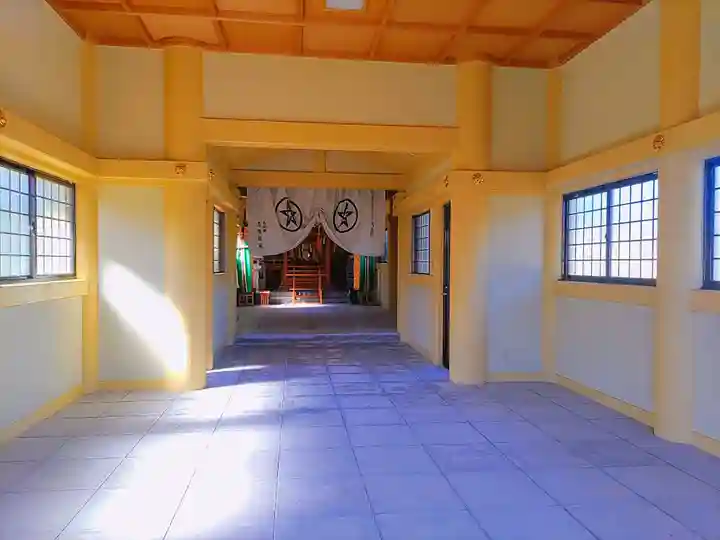 日吉神社の本殿・本堂