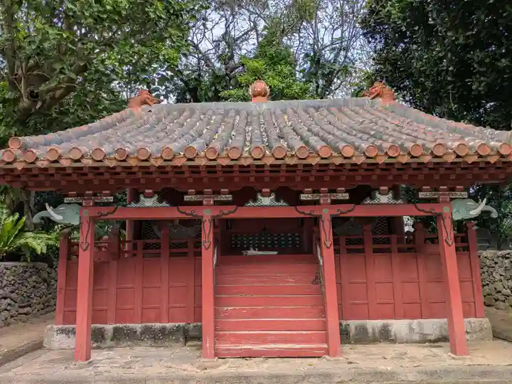 八重山権現堂(沖縄県)