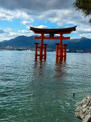 厳島神社(広島県)