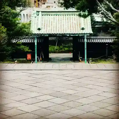 湯島聖堂の山門・神門