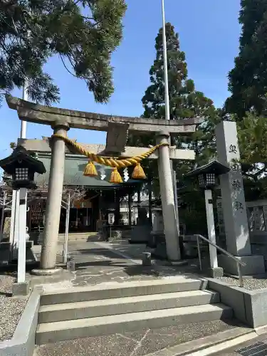 奥田神社の{uncategorized: "未分類", other: "その他", undefined: "問題あり", building: "その他建物", grave: "お墓", sacred_gate: "鳥居", guardian: "狛犬", statue: "像", buddha: "仏像", history: "歴史", nature: "自然", garden: "庭園", animal: "動物", pagoda: "塔", temizu: "手水舎", mountain_gate: "山門・神門", sanctuary: "本殿・本堂", subordinate: "末社・摂社", art: "芸術", scenery: "景色", jizo: "地蔵", ema: "絵馬", goshuin: "御朱印", omikuji: "おみくじ", items: "授与品その他", amulet: "お守り", goshuincho: "御朱印帳", eats: "食事", festival: "お祭り", votive_dance: "神楽", shichigosan: "七五三参", wedding: "結婚式", experience: "体験その他", initially: "初詣", around: "周辺", anti_infection: "感染症対策"}