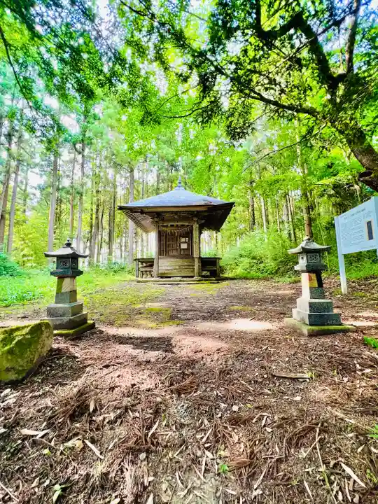 新山観音堂(岩手県)