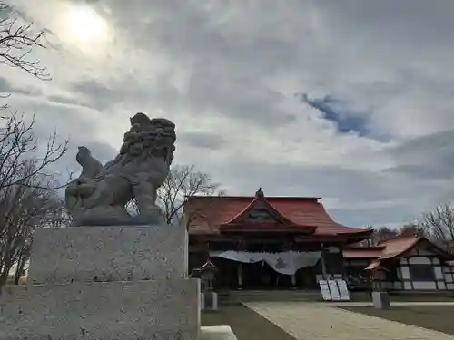 釧路一之宮 厳島神社の狛犬