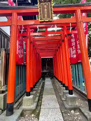 諏訪神社の鳥居