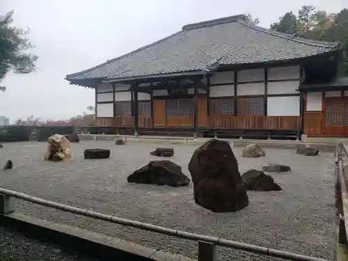 天寧寺の庭園