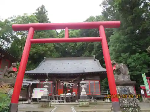 三光稲荷神社の鳥居