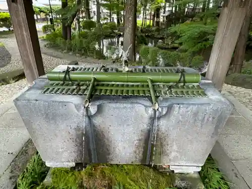 諏訪大社下社秋宮(長野県)