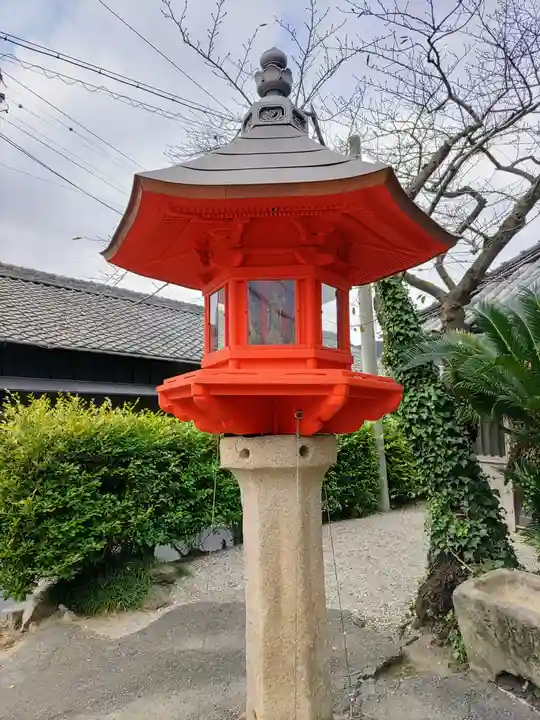 妻薬師堂の末社・摂社