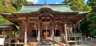 金華山黄金山神社の本殿・本堂