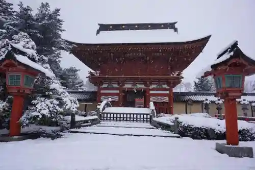 美濃國一宮　南宮大社の本殿