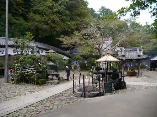 安養寺（立木観音）の建物その他