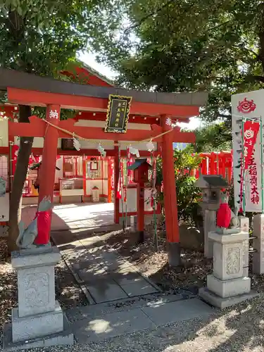 伊奴神社の鳥居