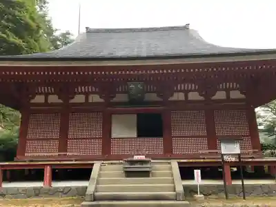 達谷西光寺の本殿・本堂