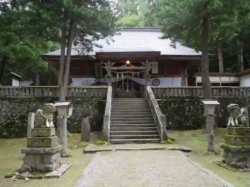 早池峯神社の本殿