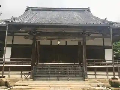 浄光寺の本殿・本堂