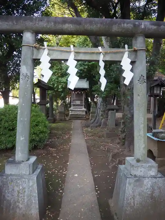 豊玉氷川神社の末社・摂社