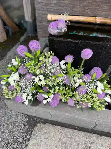 上尾御嶽神社の手水舎