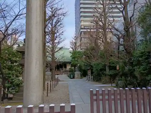 榊神社の{uncategorized: "未分類", other: "その他", undefined: "問題あり", building: "その他建物", grave: "お墓", sacred_gate: "鳥居", guardian: "狛犬", statue: "像", buddha: "仏像", history: "歴史", nature: "自然", garden: "庭園", animal: "動物", pagoda: "塔", temizu: "手水舎", mountain_gate: "山門・神門", sanctuary: "本殿・本堂", subordinate: "末社・摂社", art: "芸術", scenery: "景色", jizo: "地蔵", ema: "絵馬", goshuin: "御朱印", omikuji: "おみくじ", items: "授与品その他", amulet: "お守り", goshuincho: "御朱印帳", eats: "食事", festival: "お祭り", votive_dance: "神楽", shichigosan: "七五三参", wedding: "結婚式", experience: "体験その他", initially: "初詣", around: "周辺", anti_infection: "感染症対策"}