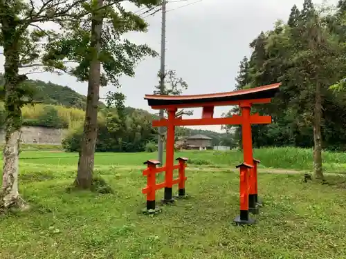 熊野神社の鳥居