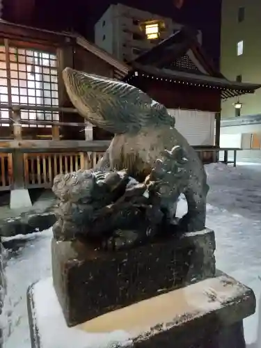 北海道神宮頓宮の狛犬