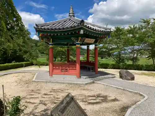 鬼室神社の建物その他