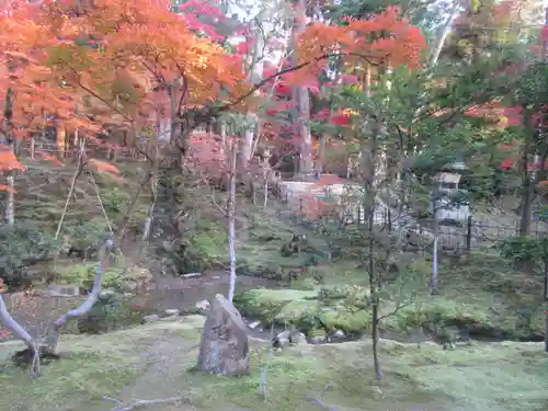 西明寺の庭園