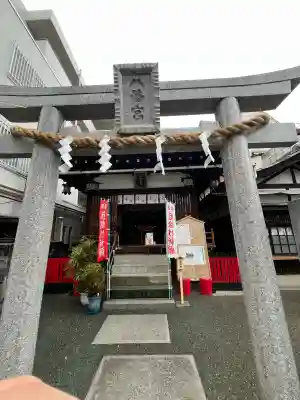 南長柄八幡宮の{uncategorized: "未分類", other: "その他", undefined: "問題あり", building: "その他建物", grave: "お墓", sacred_gate: "鳥居", guardian: "狛犬", statue: "像", buddha: "仏像", history: "歴史", nature: "自然", garden: "庭園", animal: "動物", pagoda: "塔", temizu: "手水舎", mountain_gate: "山門・神門", sanctuary: "本殿・本堂", subordinate: "末社・摂社", art: "芸術", scenery: "景色", jizo: "地蔵", ema: "絵馬", goshuin: "御朱印", omikuji: "おみくじ", items: "授与品その他", amulet: "お守り", goshuincho: "御朱印帳", eats: "食事", festival: "お祭り", votive_dance: "神楽", shichigosan: "七五三参", wedding: "結婚式", experience: "体験その他", initially: "初詣", around: "周辺", anti_infection: "感染症対策"}