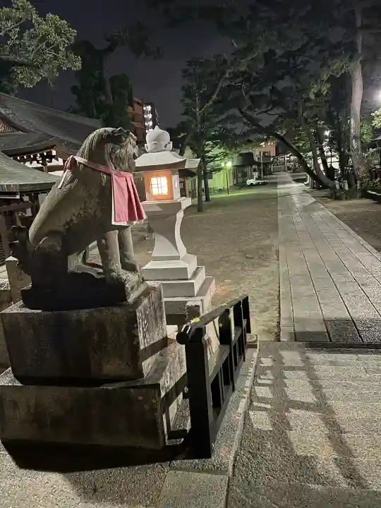 茨木神社の{uncategorized: "未分類", other: "その他", undefined: "問題あり", building: "その他建物", grave: "お墓", sacred_gate: "鳥居", guardian: "狛犬", statue: "像", buddha: "仏像", history: "歴史", nature: "自然", garden: "庭園", animal: "動物", pagoda: "塔", temizu: "手水舎", mountain_gate: "山門・神門", sanctuary: "本殿・本堂", subordinate: "末社・摂社", art: "芸術", scenery: "景色", jizo: "地蔵", ema: "絵馬", goshuin: "御朱印", omikuji: "おみくじ", items: "授与品その他", amulet: "お守り", goshuincho: "御朱印帳", eats: "食事", festival: "お祭り", votive_dance: "神楽", shichigosan: "七五三参", wedding: "結婚式", experience: "体験その他", initially: "初詣", around: "周辺", anti_infection: "感染症対策"}