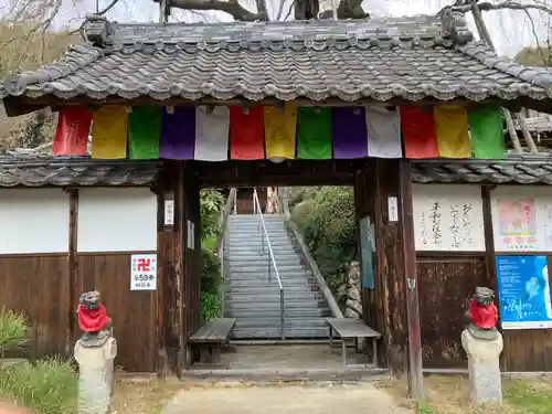林陽寺の山門・神門