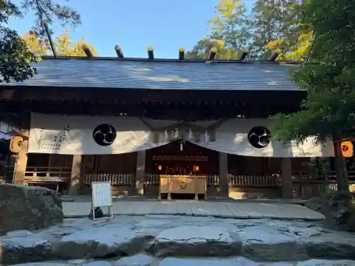 椿大神社の{uncategorized: "未分類", other: "その他", undefined: "問題あり", building: "その他建物", grave: "お墓", sacred_gate: "鳥居", guardian: "狛犬", statue: "像", buddha: "仏像", history: "歴史", nature: "自然", garden: "庭園", animal: "動物", pagoda: "塔", temizu: "手水舎", mountain_gate: "山門・神門", sanctuary: "本殿・本堂", subordinate: "末社・摂社", art: "芸術", scenery: "景色", jizo: "地蔵", ema: "絵馬", goshuin: "御朱印", omikuji: "おみくじ", items: "授与品その他", amulet: "お守り", goshuincho: "御朱印帳", eats: "食事", festival: "お祭り", votive_dance: "神楽", shichigosan: "七五三参", wedding: "結婚式", experience: "体験その他", initially: "初詣", around: "周辺", anti_infection: "感染症対策"}