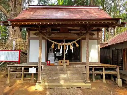 戸隠神社の本殿