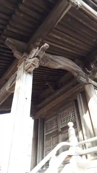 旧信濃神社の本殿・本堂