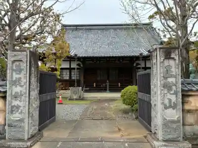 菩提樹院の{uncategorized: "未分類", other: "その他", undefined: "問題あり", building: "その他建物", grave: "お墓", sacred_gate: "鳥居", guardian: "狛犬", statue: "像", buddha: "仏像", history: "歴史", nature: "自然", garden: "庭園", animal: "動物", pagoda: "塔", temizu: "手水舎", mountain_gate: "山門・神門", sanctuary: "本殿・本堂", subordinate: "末社・摂社", art: "芸術", scenery: "景色", jizo: "地蔵", ema: "絵馬", goshuin: "御朱印", omikuji: "おみくじ", items: "授与品その他", amulet: "お守り", goshuincho: "御朱印帳", eats: "食事", festival: "お祭り", votive_dance: "神楽", shichigosan: "七五三参", wedding: "結婚式", experience: "体験その他", initially: "初詣", around: "周辺", anti_infection: "感染症対策"}