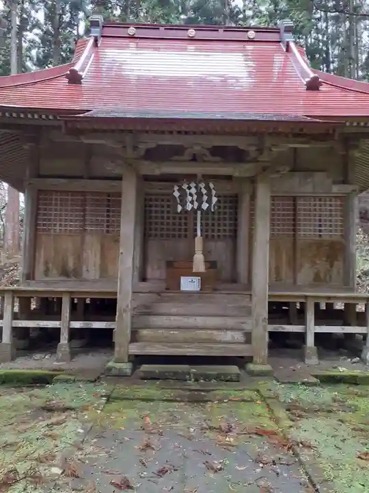 駒形根神社の本殿・本堂