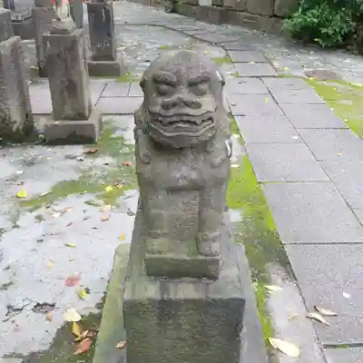 熊野神社の狛犬