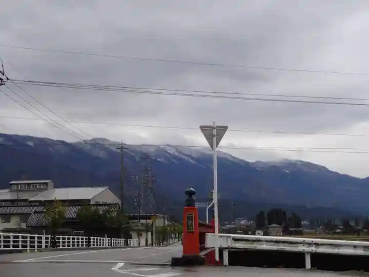 越中一宮 髙瀬神社の周辺
