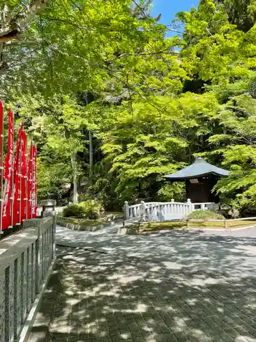 尊永寺の建物その他