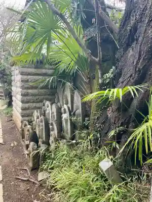 誓閑寺の{uncategorized: "未分類", other: "その他", undefined: "問題あり", building: "その他建物", grave: "お墓", sacred_gate: "鳥居", guardian: "狛犬", statue: "像", buddha: "仏像", history: "歴史", nature: "自然", garden: "庭園", animal: "動物", pagoda: "塔", temizu: "手水舎", mountain_gate: "山門・神門", sanctuary: "本殿・本堂", subordinate: "末社・摂社", art: "芸術", scenery: "景色", jizo: "地蔵", ema: "絵馬", goshuin: "御朱印", omikuji: "おみくじ", items: "授与品その他", amulet: "お守り", goshuincho: "御朱印帳", eats: "食事", festival: "お祭り", votive_dance: "神楽", shichigosan: "七五三参", wedding: "結婚式", experience: "体験その他", initially: "初詣", around: "周辺", anti_infection: "感染症対策"}