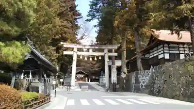 諏訪大社下社春宮の鳥居