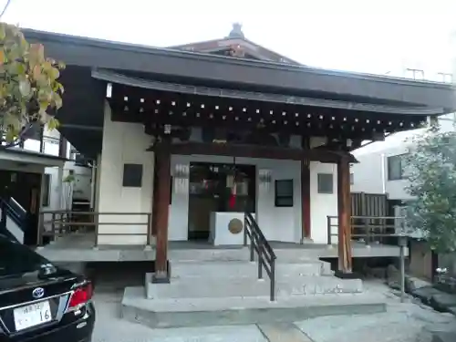 神楽坂安養寺の本殿・本堂
