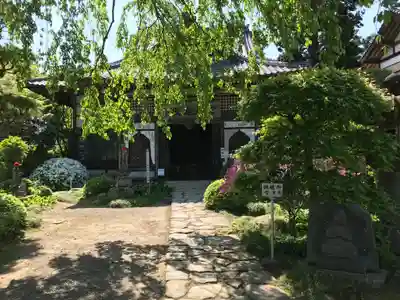 菊水寺の本殿・本堂