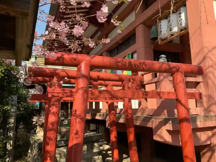 大善院の末社・摂社