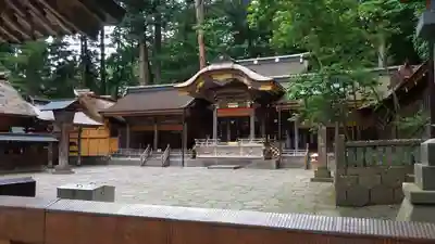 諏訪大社の本殿・本堂